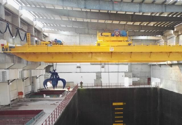 垃圾双梁抓斗起重机